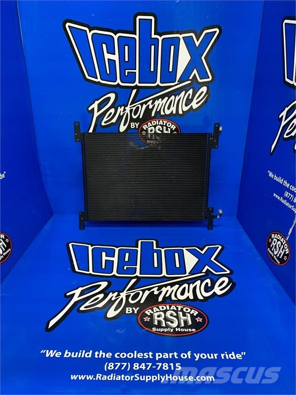 Freightliner FLD 112 AC Condenser # 601606 Radiatorer