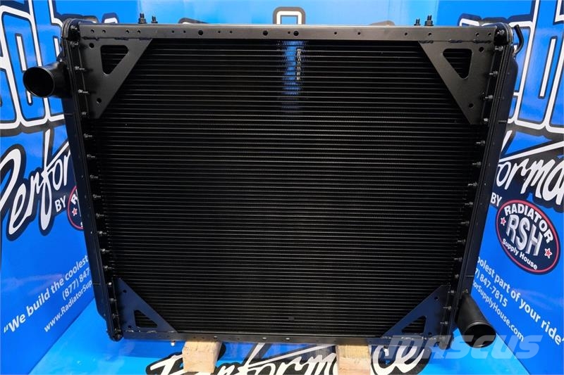 Freightliner FLD 120 Classic Radiator # 601005 Radiadores