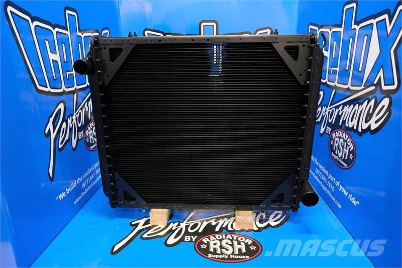 Freightliner FLD 120 Classic Radiator # 601005 Radiadores