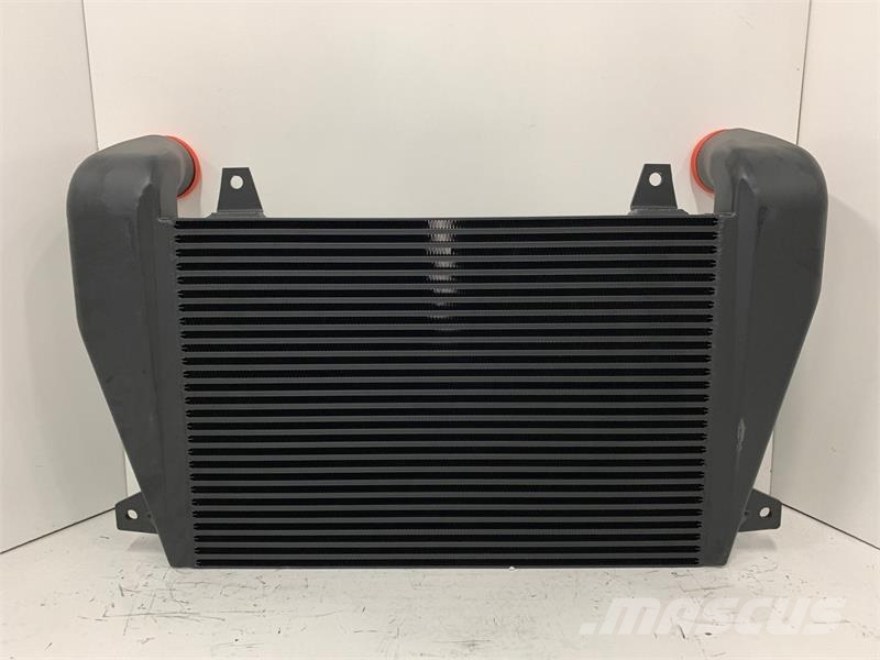 Freightliner FLD120 / Classic Charge Air Cooler # 601278 Радіатори