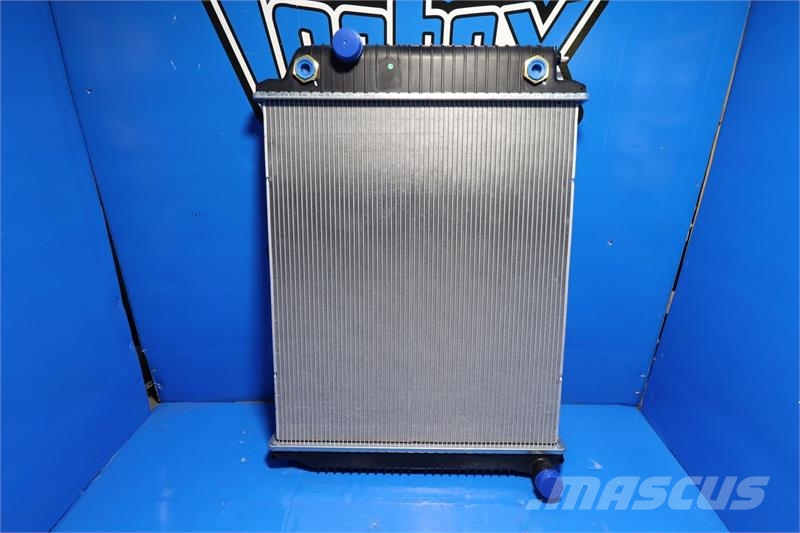 Freightliner FLT Radiator # 700022 Radiators