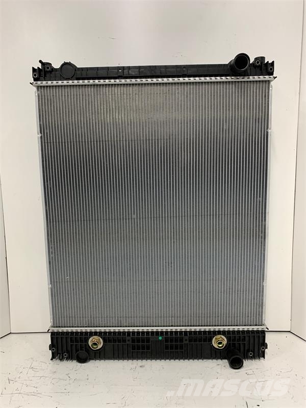 Freightliner M-2 106 Business Class/Acterr Radiator # 601116 Radiators