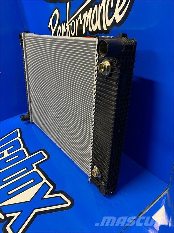 Freightliner M-2, Acterra, FL106 Radiator # 601163 Radijatori