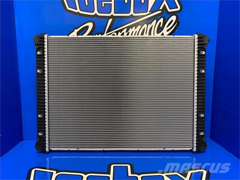 Freightliner M-2 Business Class Radiator # 601178 ラジエター