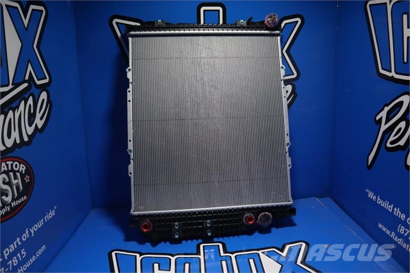 Freightliner M2, 1040584A, 1040588A Radiator # 601437 Radijatori