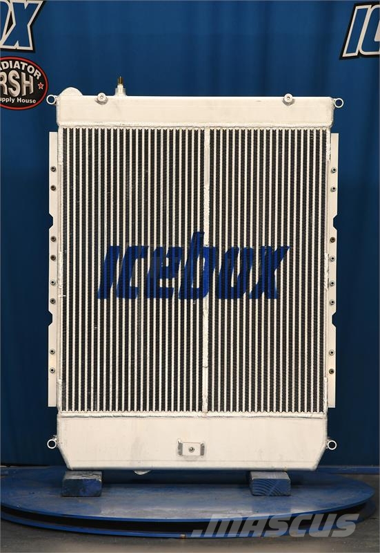 Freightliner M2, 106 Radiator # 601498 Radiaatorid
