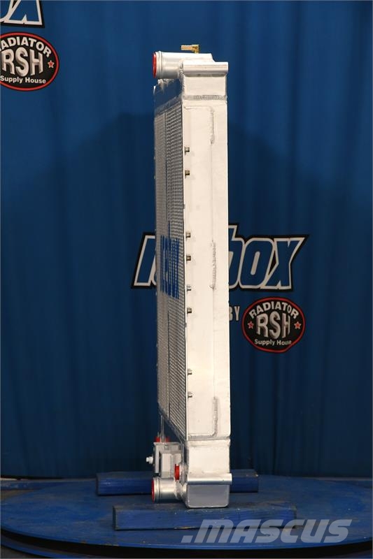 Freightliner M2, 106 Radiator # 601498 Radiaatorid