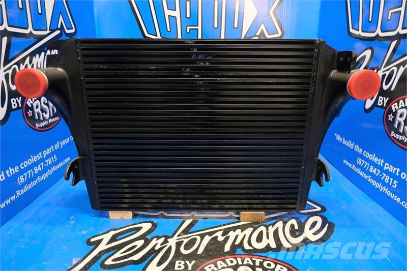 Freightliner M2 Charge Air Cooler # 601239 Radijatori