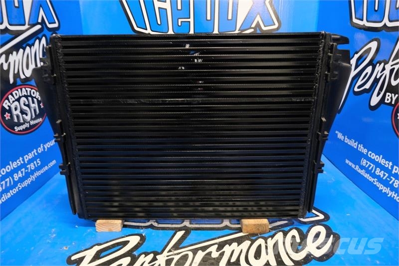 Freightliner M2 Charge Air Cooler # 601239 Radijatori