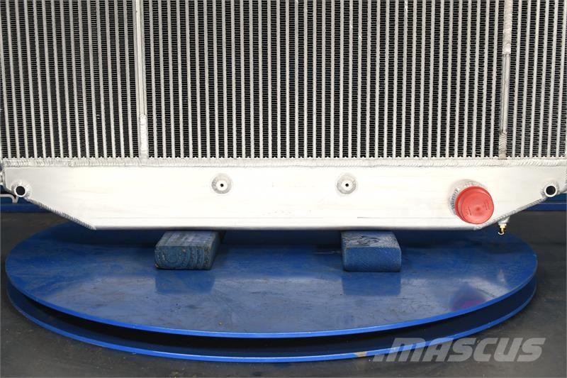 Freightliner M2, LT7500, 8500 Radiator # 601101 Radiatoren