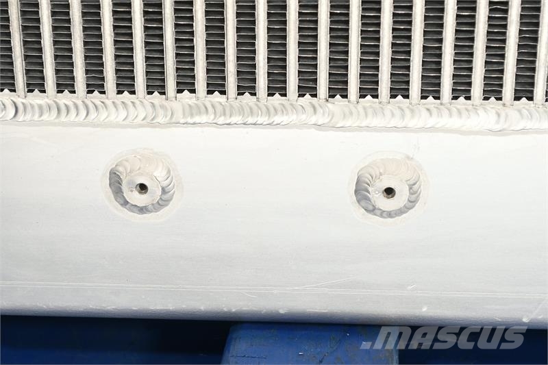 Freightliner M2, LT7500, 8500 Radiator # 601101 Radiatoren