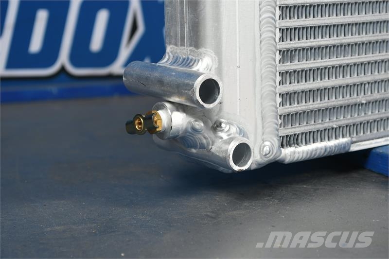 Freightliner M2 Radiator # 601433 Radijatori