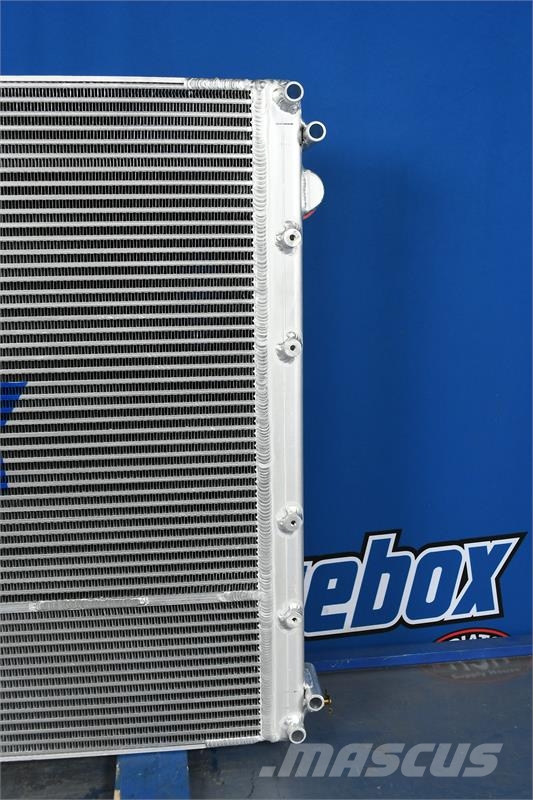 Freightliner M2 Radiator # 601433 Radijatori