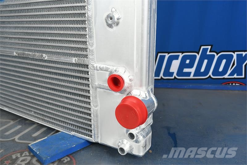 Freightliner M2 Radiator # 601433 Radijatori