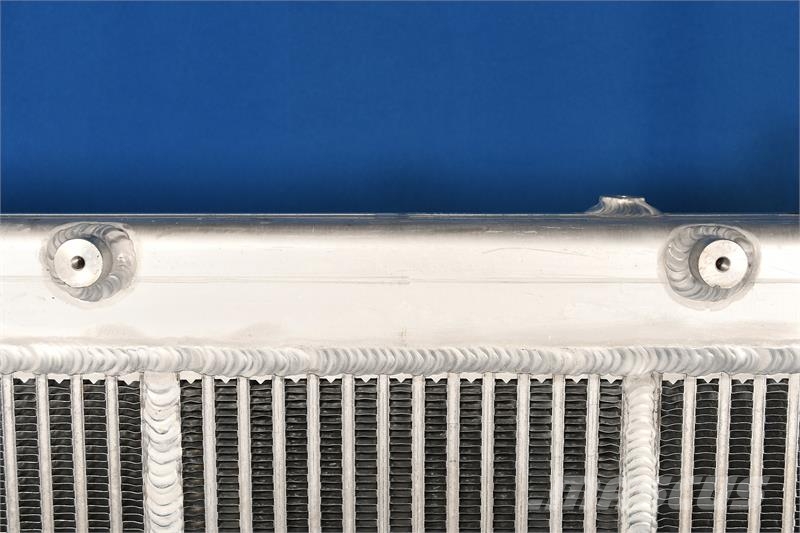Freightliner Radiator # 601184 Radiadores