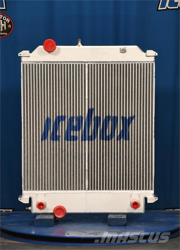Freightliner Radiator # 740025 Радиатори