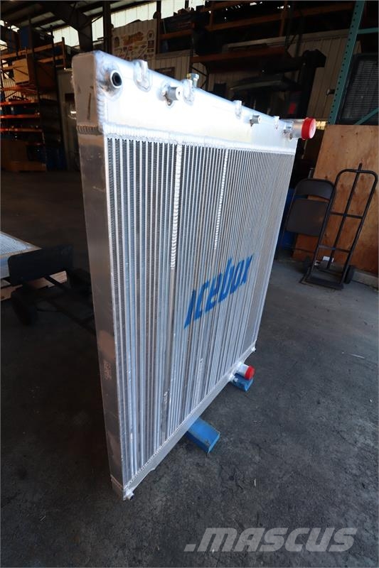 Freightliner Radiator # 601501 Radijatori