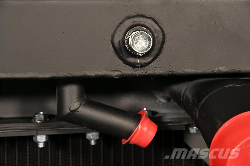 Freightliner Radiator # 601003 Radijatori