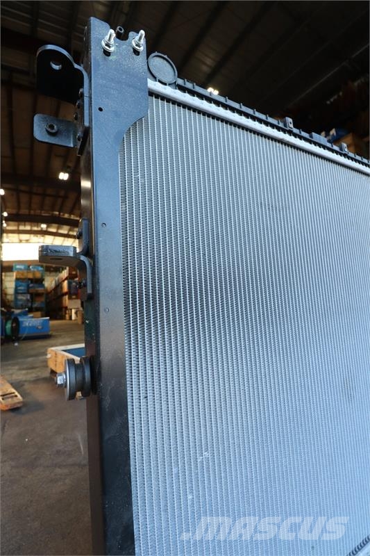 Freightliner Radiator # 601103 Radijatori