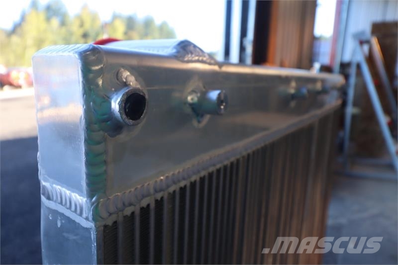 Freightliner Radiator # 601501 Radijatori