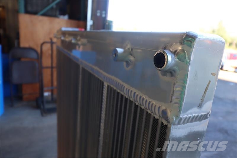 Freightliner Radiator # 601501 Radijatori