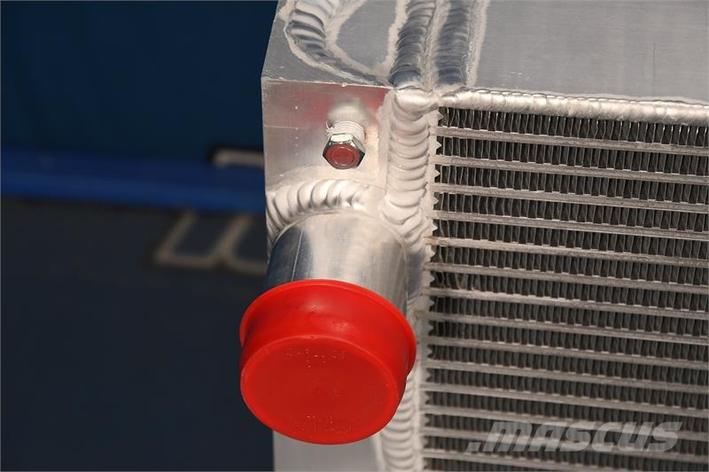 Freightliner Radiator # 701863 Радіатори