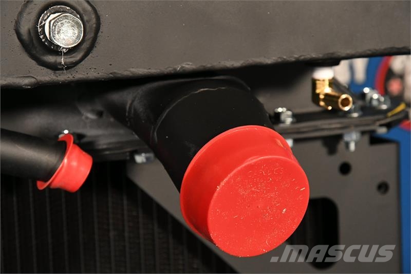 Freightliner Radiator # 601003 Radijatori