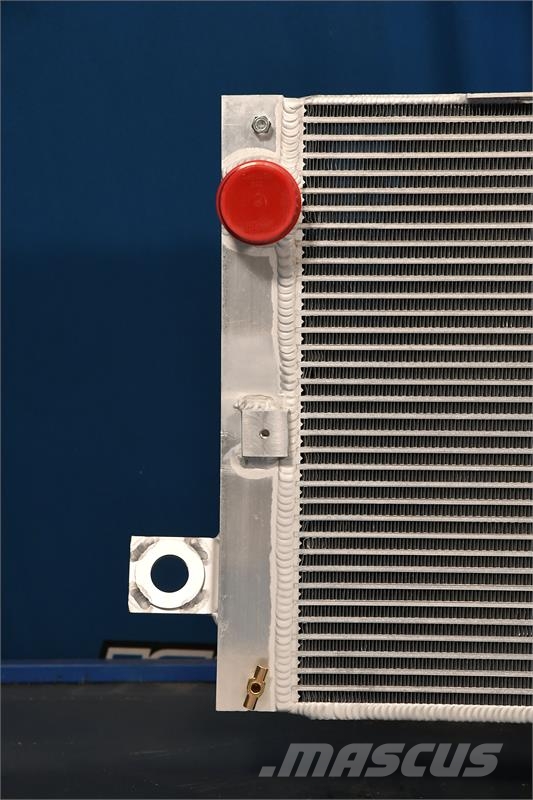 Freightliner Radiator # 701863 Радіатори