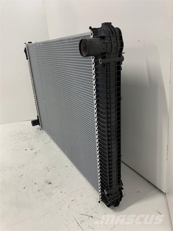 Freightliner Radiator # 601209 Radiadores