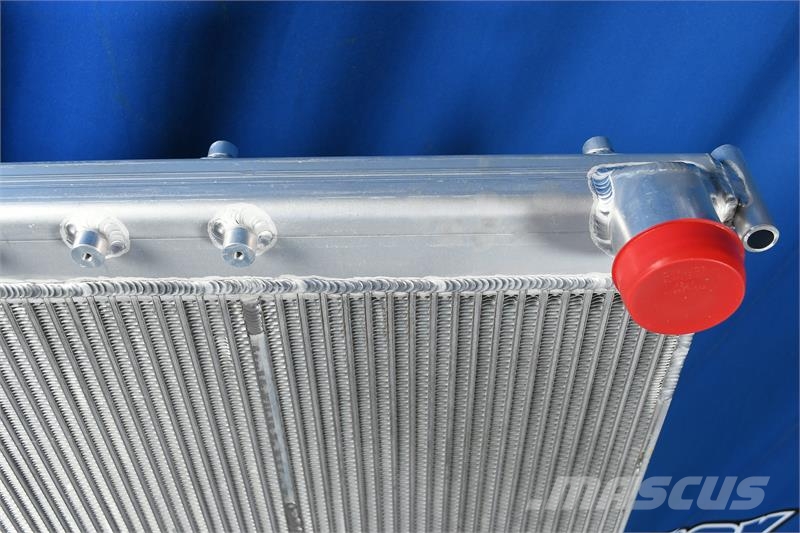 Freightliner Radiator # 601221 Радіатори