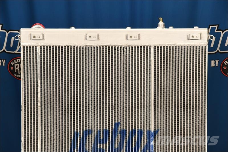 Freightliner Radiator # 601628 Radijatori