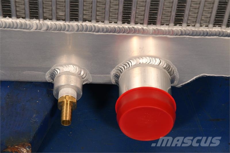 Freightliner Radiator # 601501 Radijatori