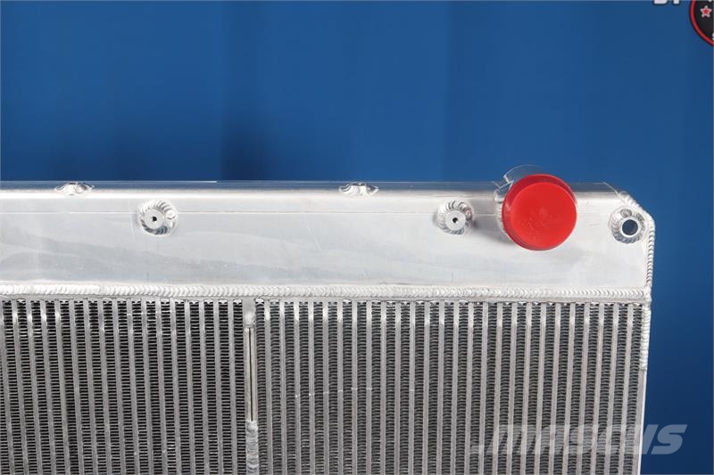 Freightliner Radiator # 601235 Radijatori
