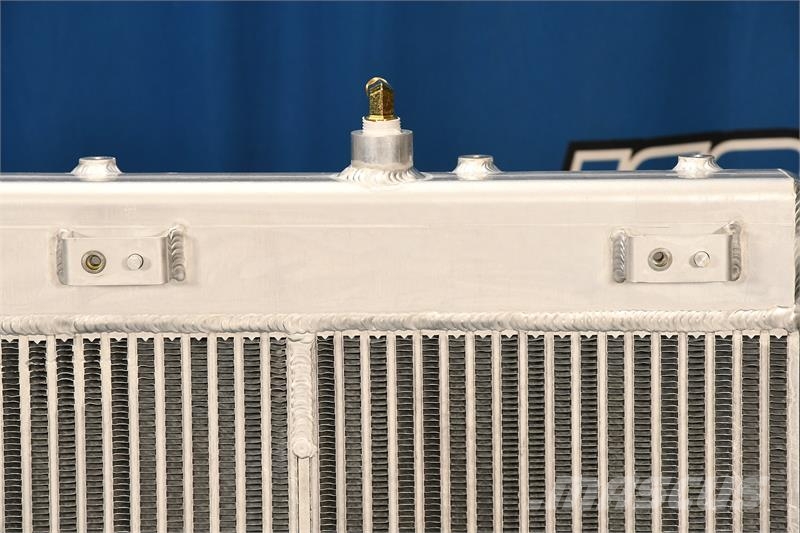 Freightliner Radiator # 601628 Radijatori