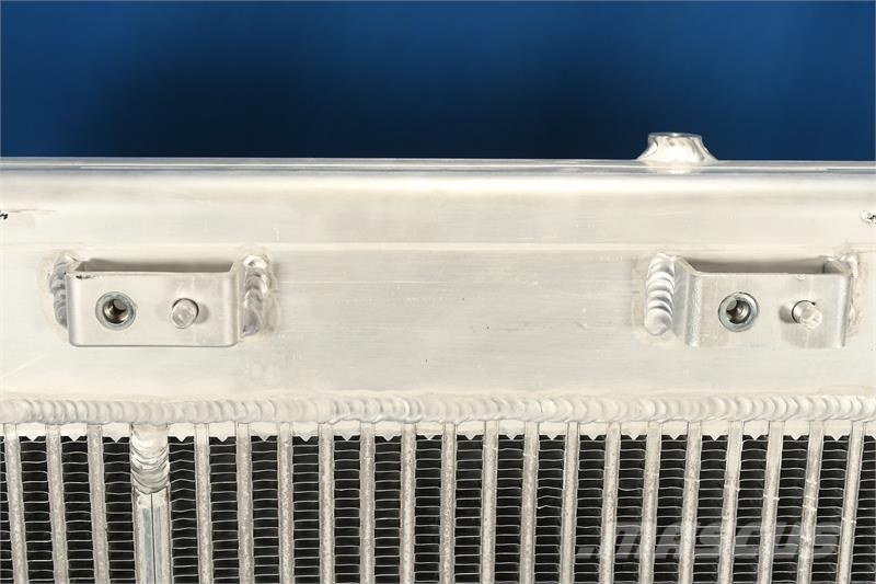 Freightliner Radiator # 601574 Radijatori