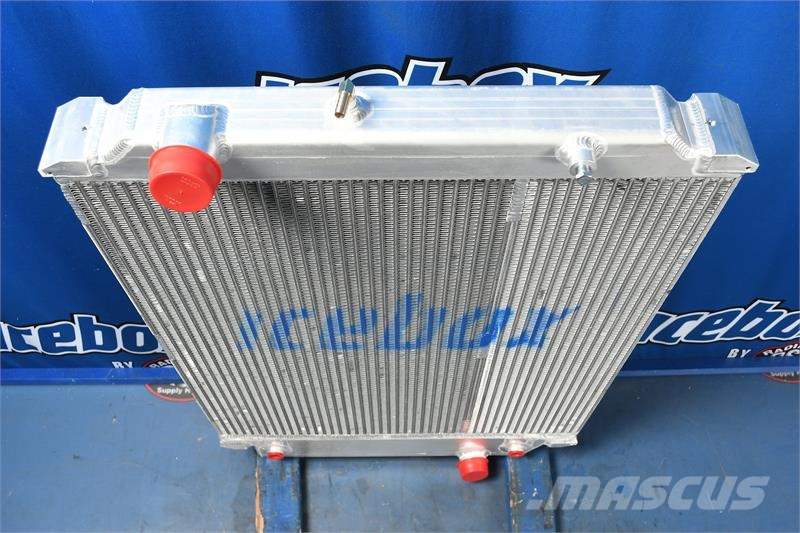 Freightliner / Spartan Radiator # 601619 Radijatori