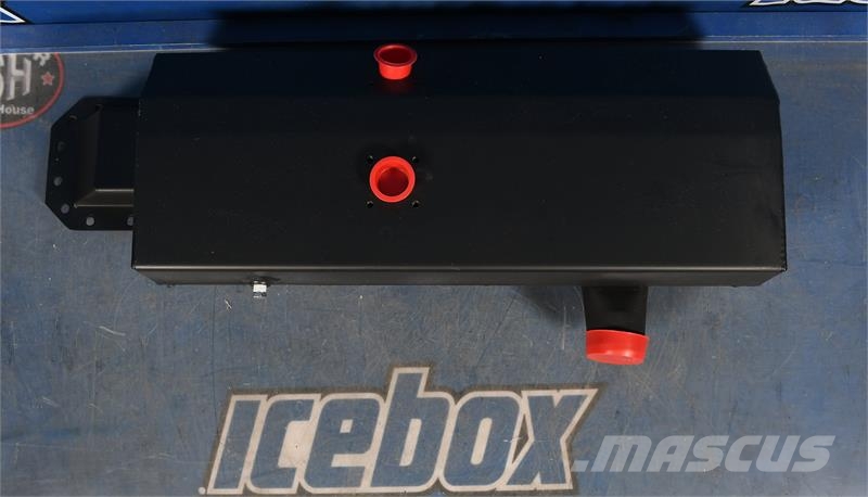 Freightliner Top Tank # 601465 Радиатори