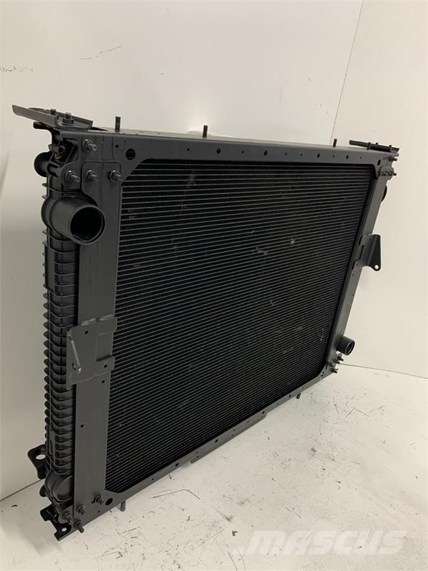 Freightliner VAB1003737, VAB1050230,RFR87A Radiator # 601159 ラジエター