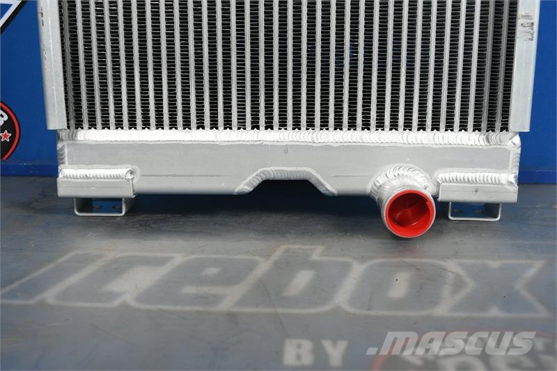 Genie 842 Telehandler Radiator # 890085 Radiatoare