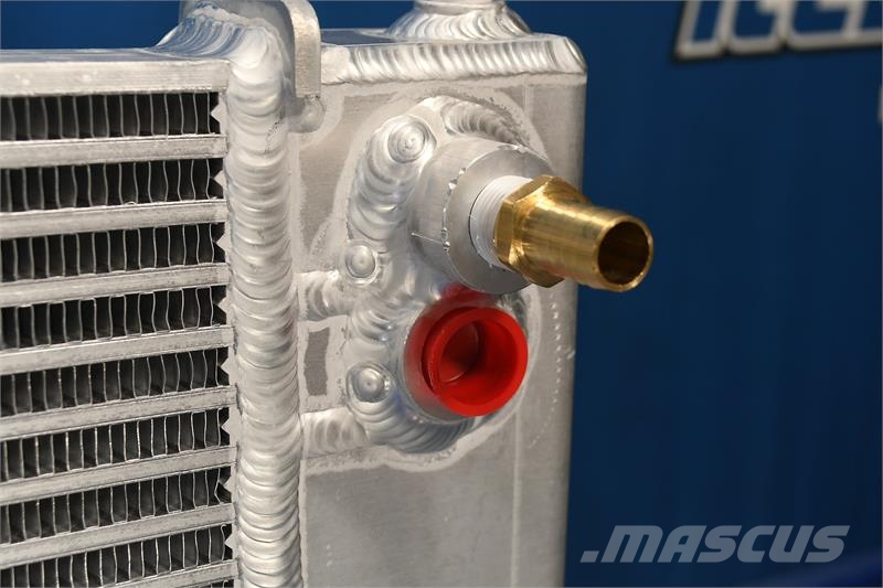 GMC Kodiak Radiator # 602216 Radiatorji