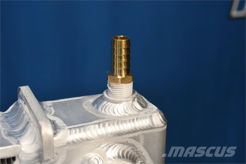GMC Kodiak Radiator # 602216 Radiatorji