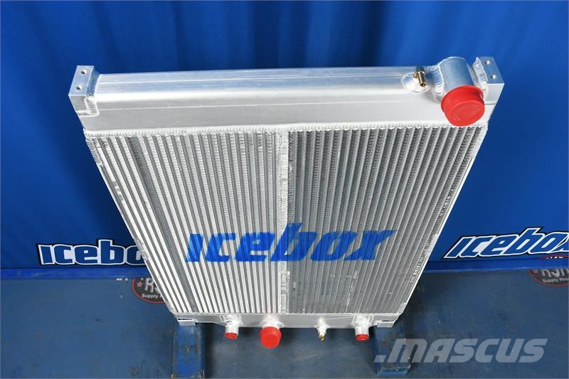 Hino 258, 256 Radiator # 609610 Radiadores