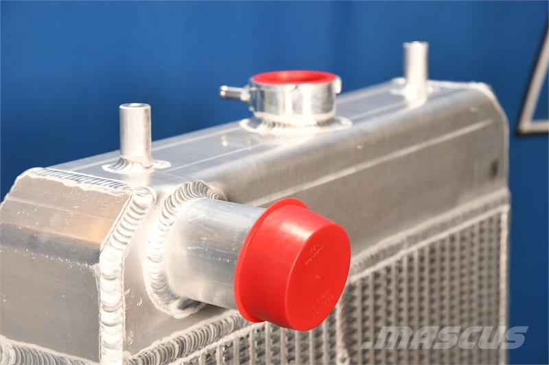 Hitachi 180 Radiator # 871138 Radiadores