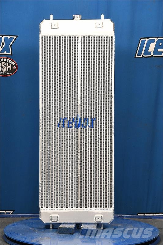Hitachi 180 Radiator # 871138 Radiadores