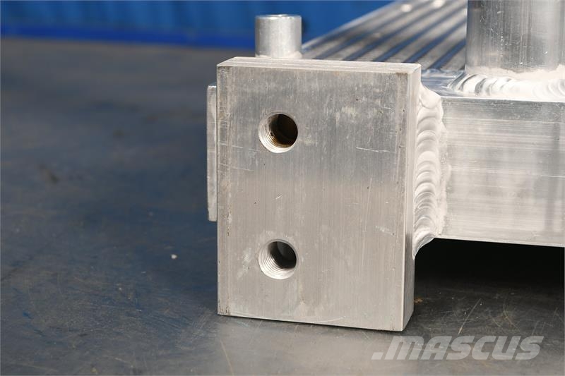 Hitachi 230-5, EX270-5 Oil Cooler # 870388 مشعات
