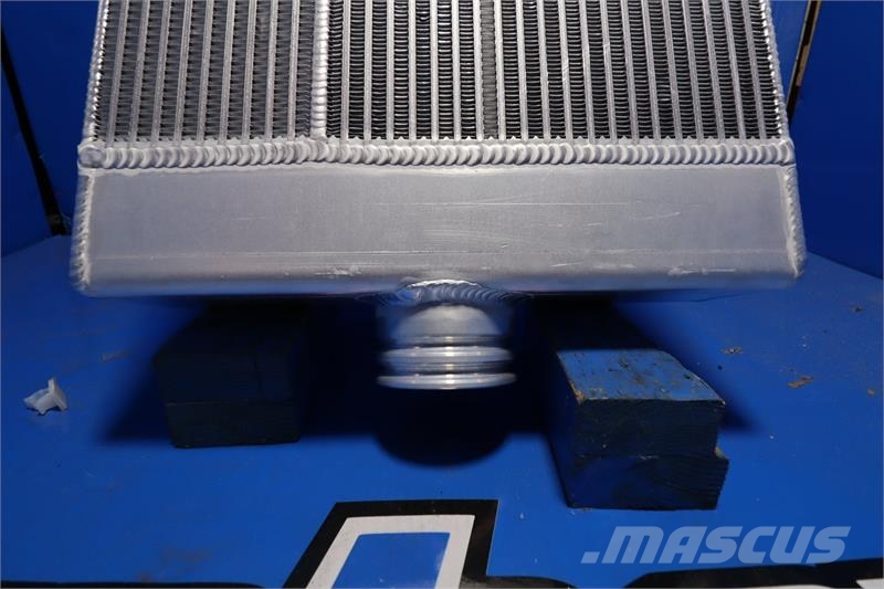 Hitachi 850LC-3,850DLC Radiator # 870367 散热器