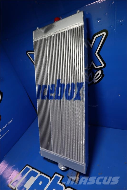 Hitachi 850LC-3,850DLC Radiator # 870367 散热器
