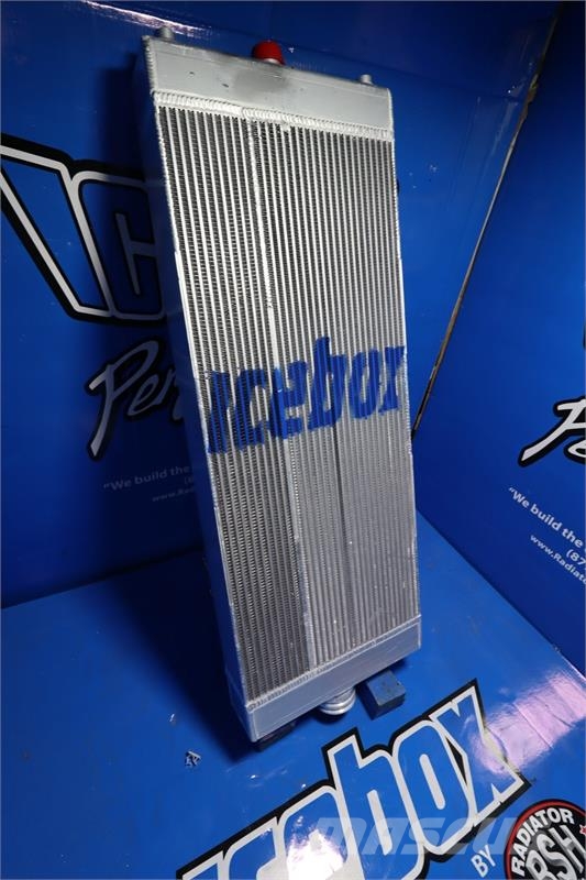 Hitachi 850LC-3,850DLC Radiator # 870367 散热器