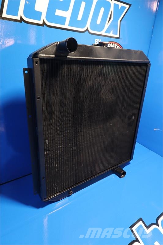 Hitachi EX120-5, EX160-5 Radiator # 870369 مشعات