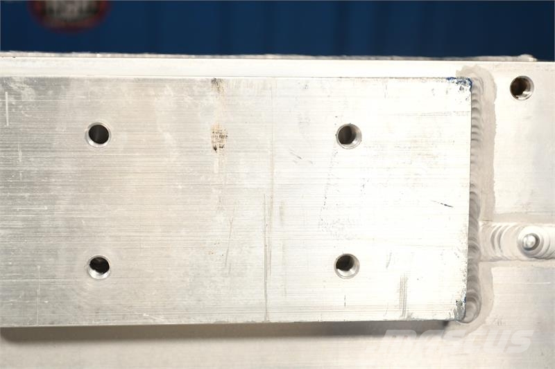 Hitachi Oil Cooler # 871087 Radiadores